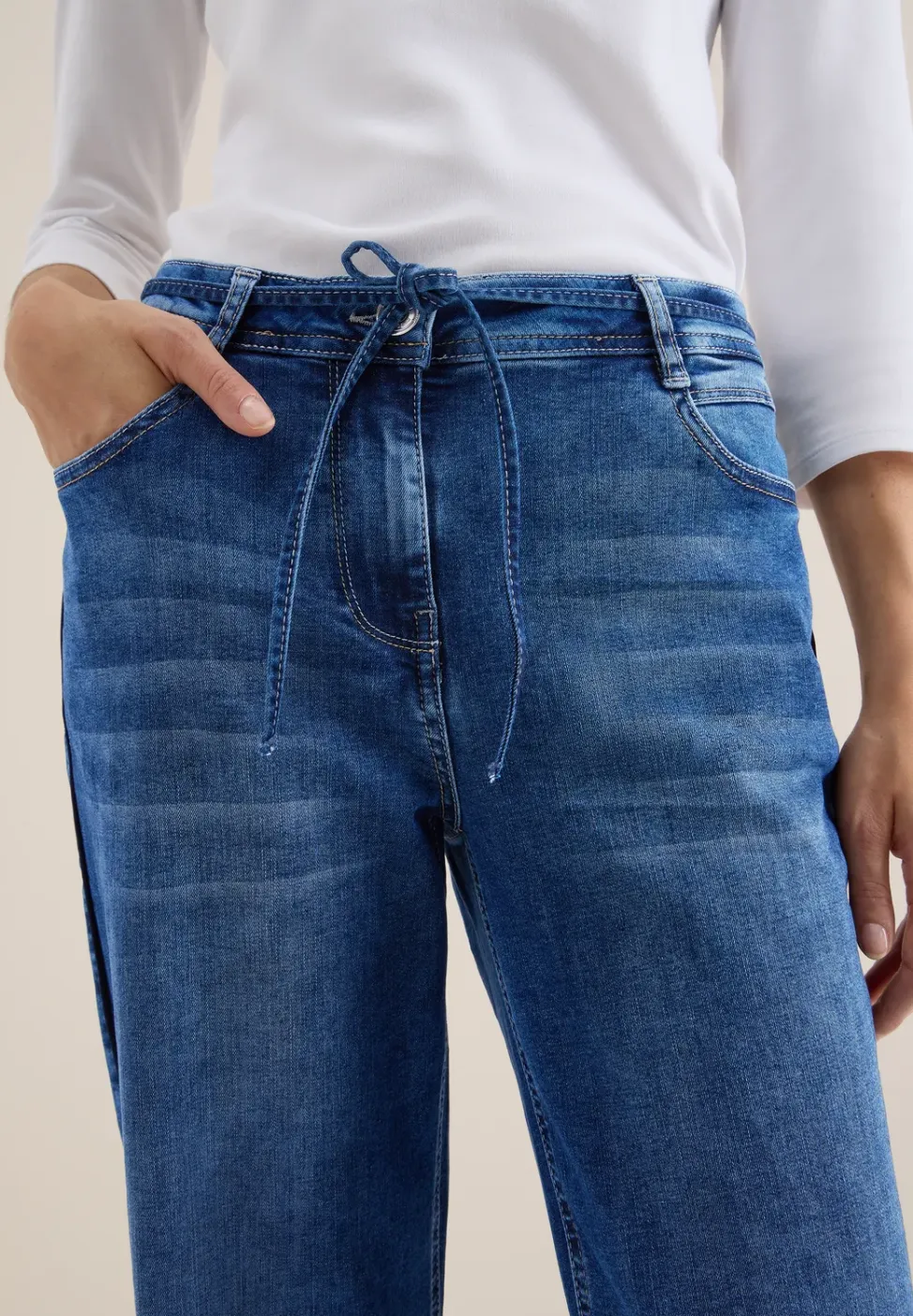 Jeans met gallonstrepen