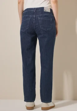 Jeans met krijtstreeplook