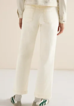 Jeans met opgezette zakken