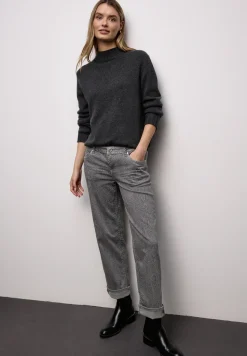 Jeans met slangenprint