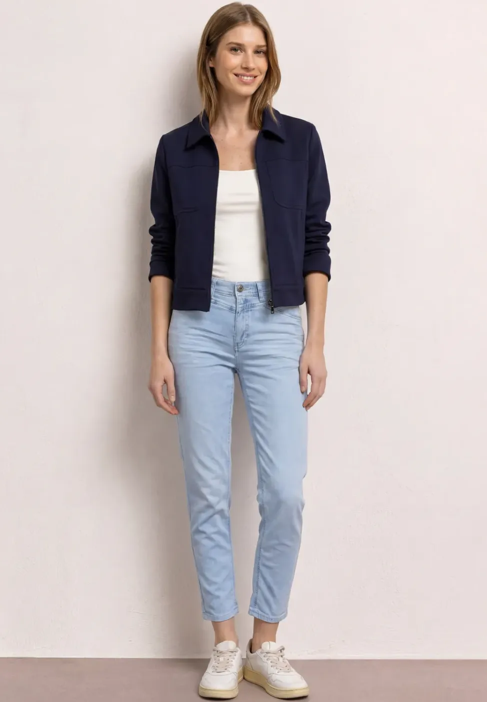 Jeans met taps toelopende pijpen in een Loose Fit