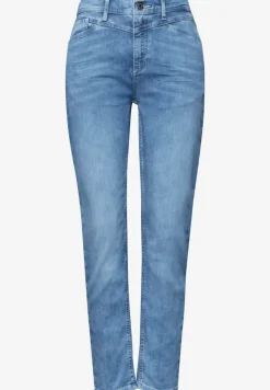 Jeans met taps toelopende pijpen in een Loose Fit