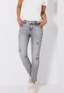 Jeans met verwoeste look