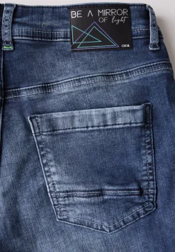 Jeans met wijde pijpen
