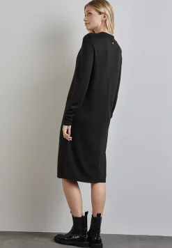 Jurk met knoopdetail