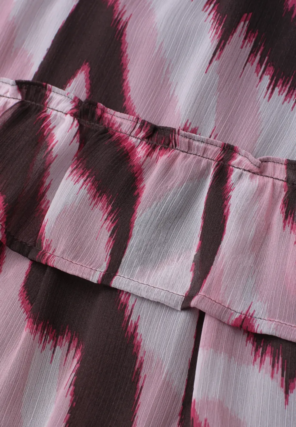 Knielange chiffonrok met print