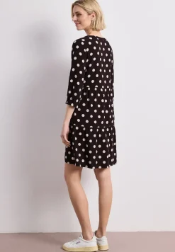 Knielange jurk met gespleten hals en print