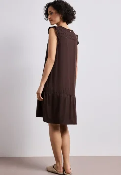 Knielange jurk met Shiffley-details