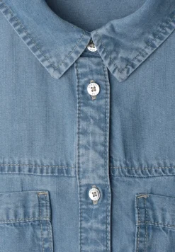 Knielange jurk in een verwassen look