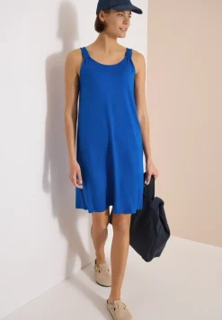 Knielange jurk met knoopdetail