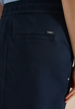 Knielange rok in een verwassen look