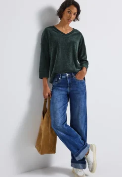 Knus shirt met V-hals
