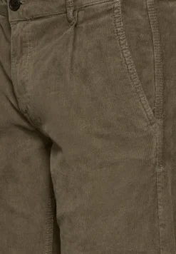 Koord chino