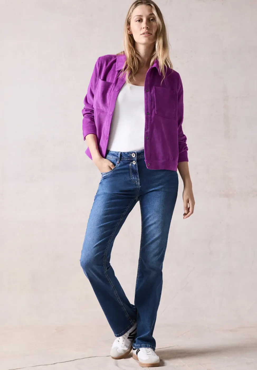 Kort corduroy jack
