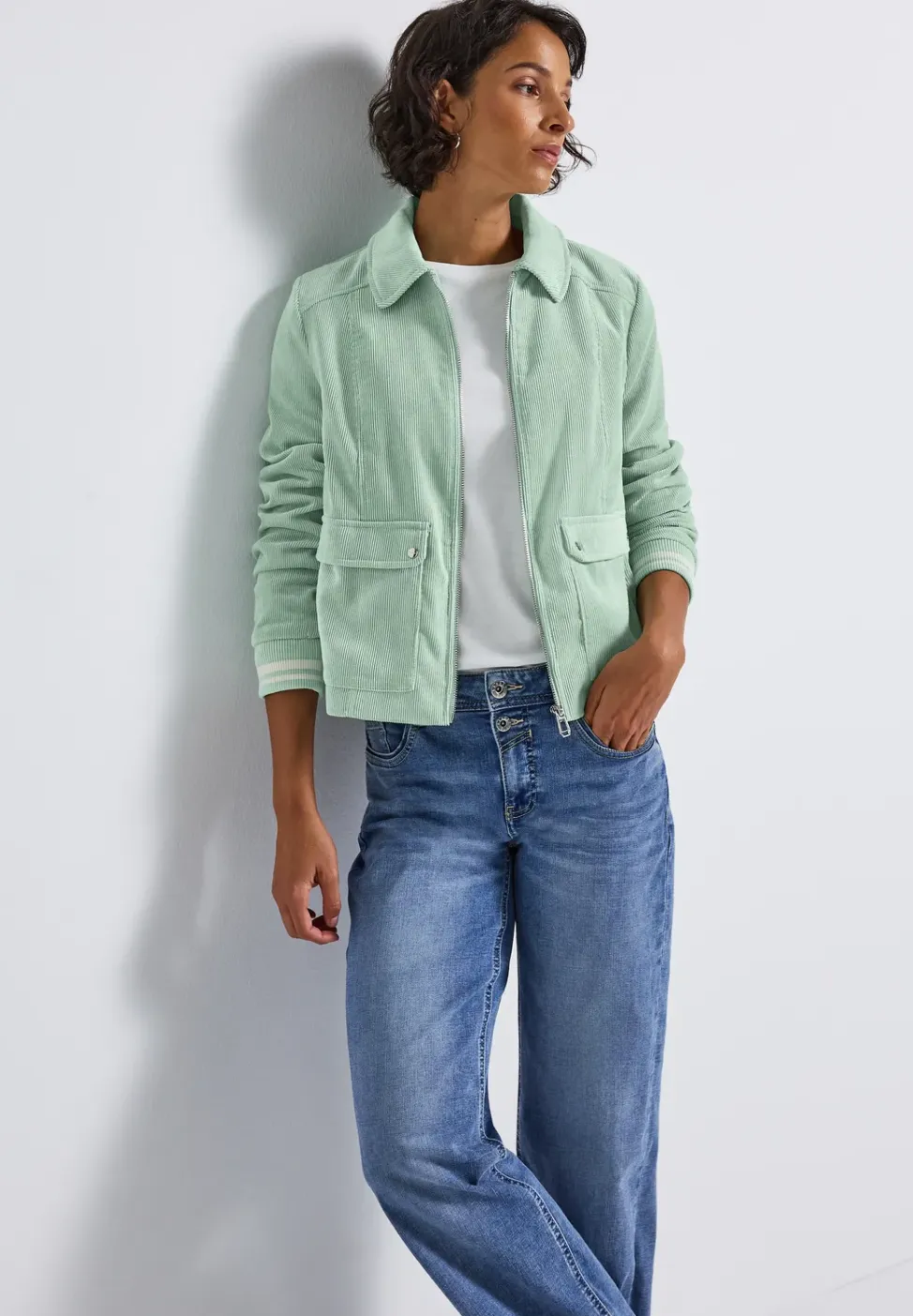 Kort corduroy jack