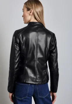 Kort jack in lederlook