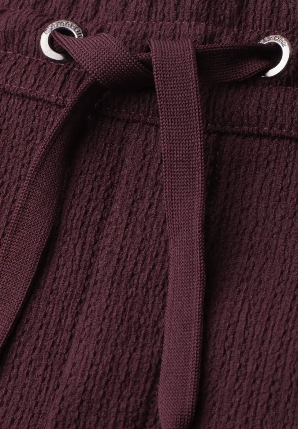 Korte broek met structuur in Loose Fit