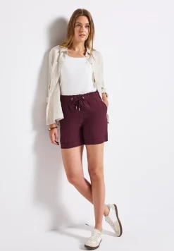 Korte broek van paperbag