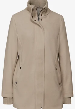 Korte jas met gebreide details
