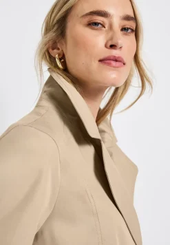 Korte trenchcoat