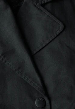 Korte trenchcoat