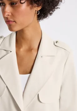 Korte trenchcoat