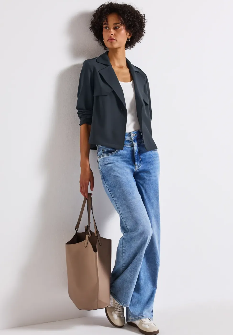 Korte trenchcoat