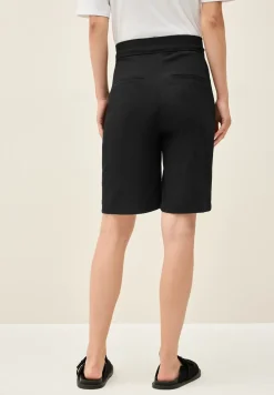 Korte broek met structuur