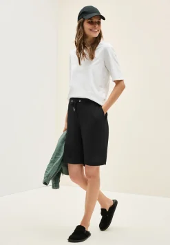 Korte broek met structuur