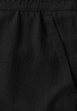 Korte broek met structuur in Loose Fit