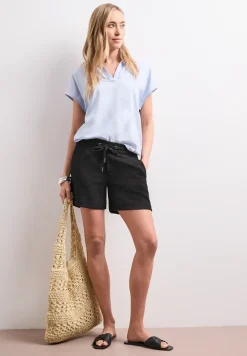 Korte broek met structuur in Loose Fit