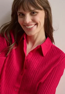 Korte gestructureerde blouse