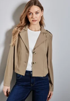 Kurzer Trenchcoat