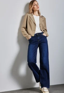 Kurzer Trenchcoat