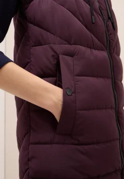 Lang gewatteerd vest