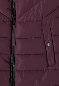 Lang gewatteerd vest