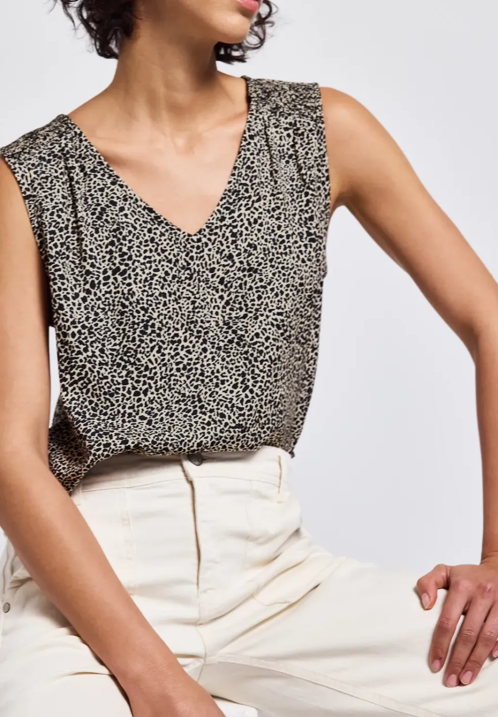 Leeuw blouse met smock details