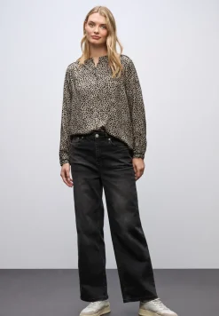 Leo blouse met taping details