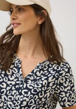 Leo-shirt in tuniekstijl