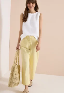Linnen blouse met knoopdetails