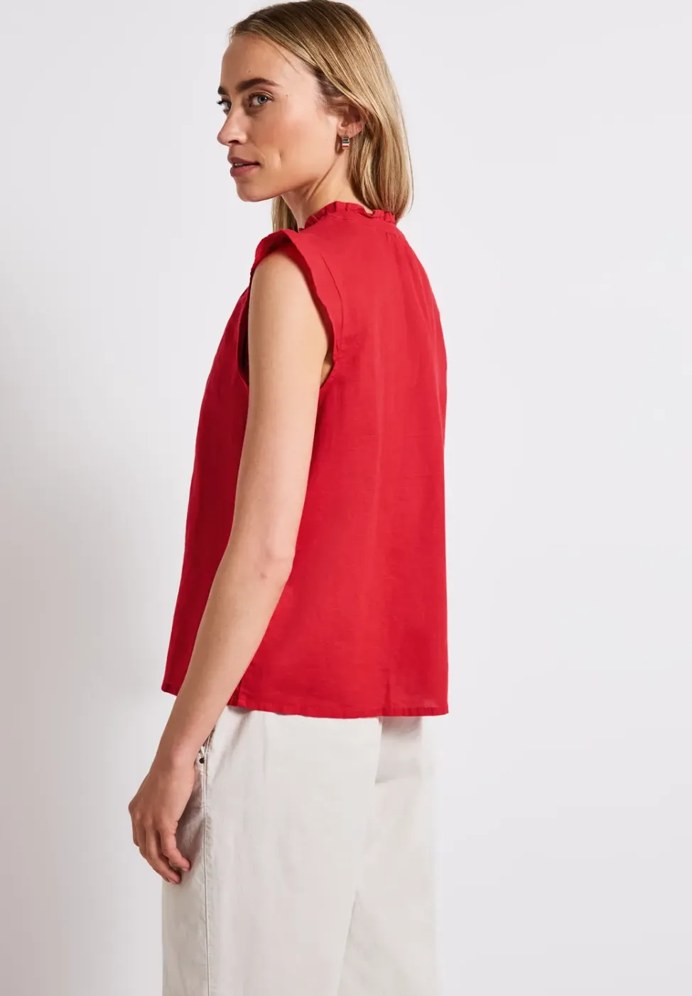 Linnen blouse met ruches
