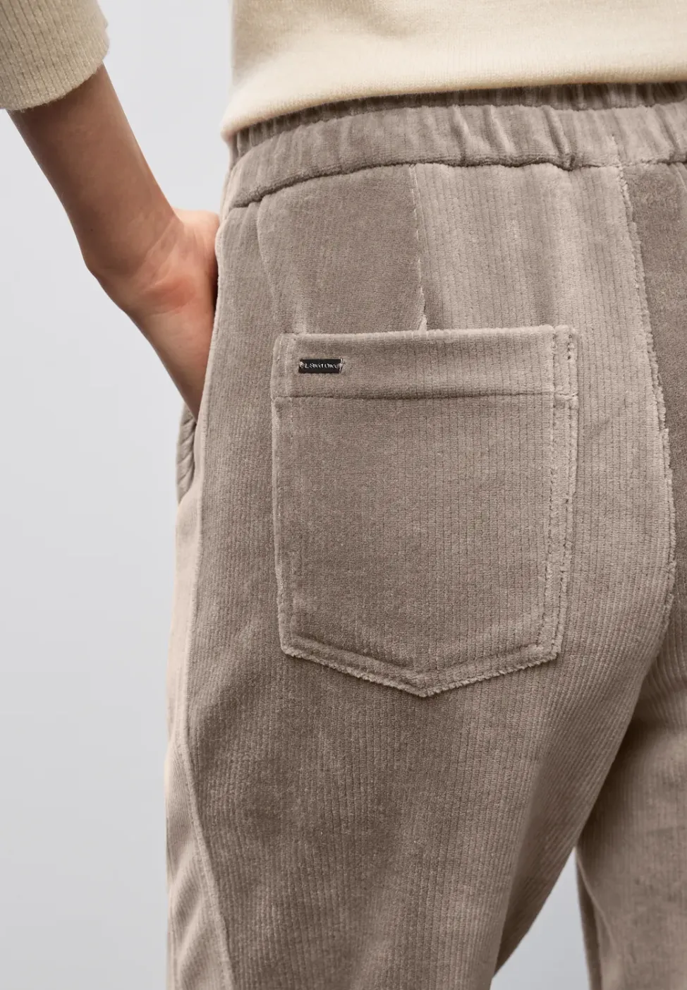 Loose Fit corduroy broek