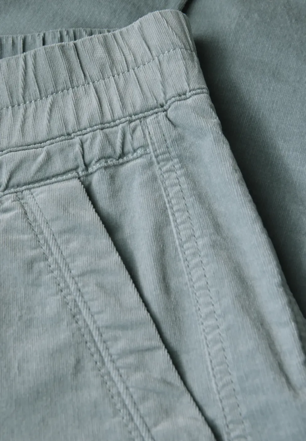 Loose Fit corduroy broek