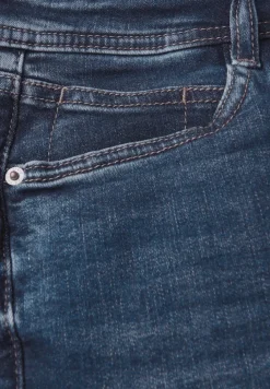 Low Waist Jeans