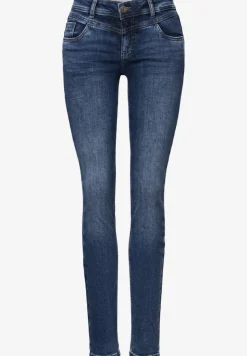 Low Waist Jeans