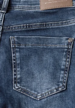 Low Waist Jeans