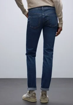 Low Waist Jeans