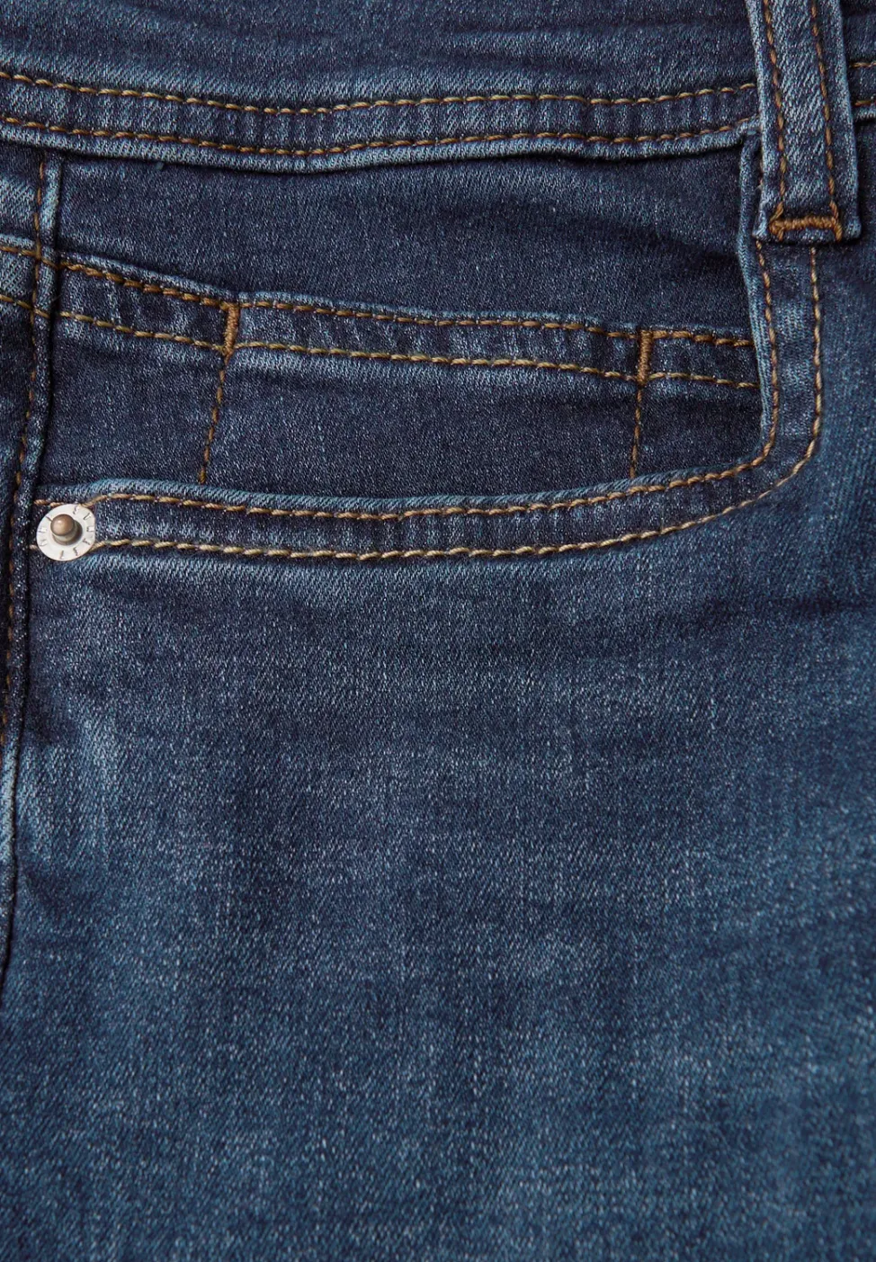Low Waist Jeans
