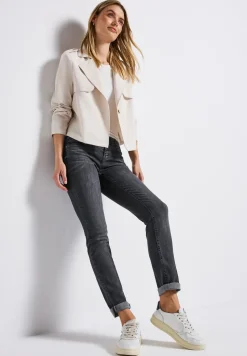 Low Waist Jeans