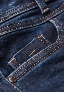 Low Waist Jeans